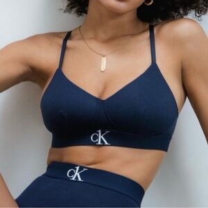Calvin Klein CK One Logo Cotton Plush Lightly Lined Navy Blue Bra Small S